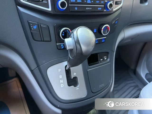 Hyundai The New Grand Starex 2018 Синий из Кореи, фото 3