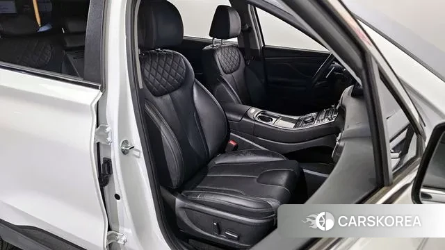 Hyundai The New Santa Fe 2023 Белый из Кореи, фото 3