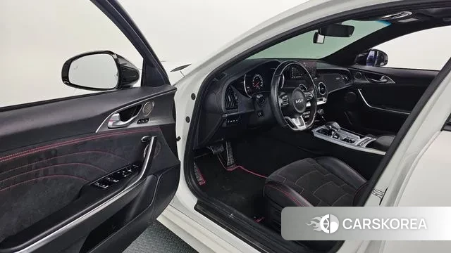 Kia Stinger Meister 2022 Белый из Кореи, фото 3