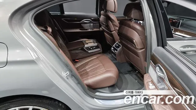 BMW 7 Series (G11) id 2700815 из Кореи 3