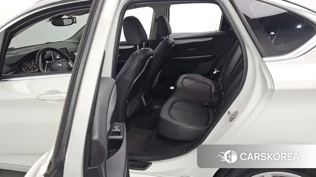 BMW 2 Series Active Tourer (F45) 2018 Белый из Кореи, фото 3