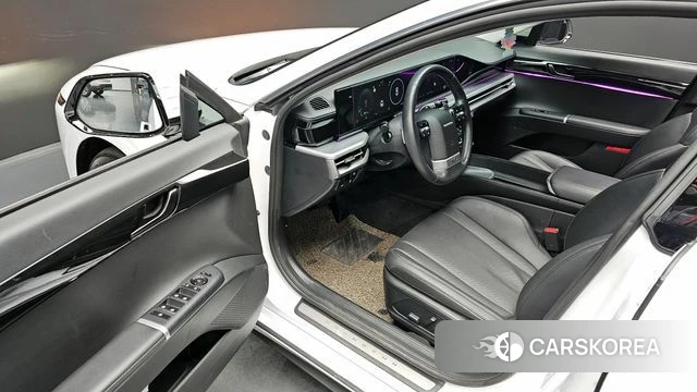 Hyundai Grandeur (GN7) 2023 Белый из Кореи, фото 3