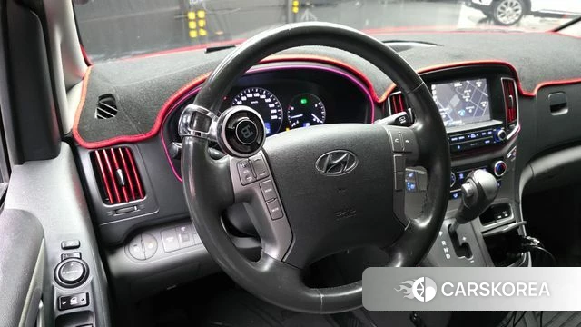 Hyundai The New Grand Starex 2019 Серебряный из Кореи, фото 3