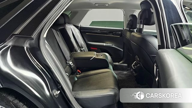 Hyundai Grandeur Hybrid (GN7) 2023 Черный из Кореи, фото 3