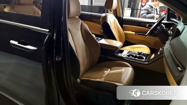 Kia Carnival 4th generation 2020 Черный из Кореи, фото 3