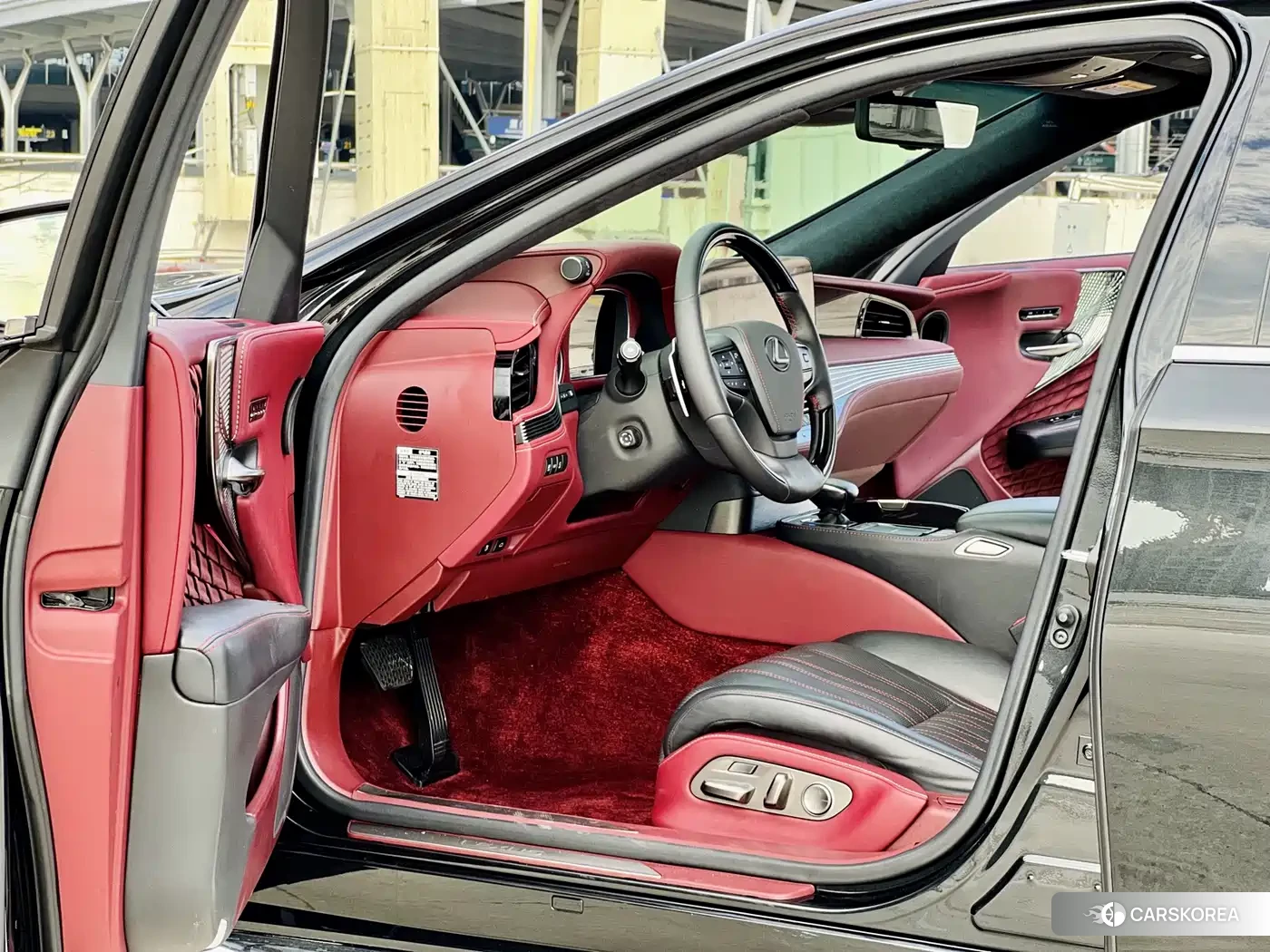 Lexus LS 2021 Черный из Китая, фото 3