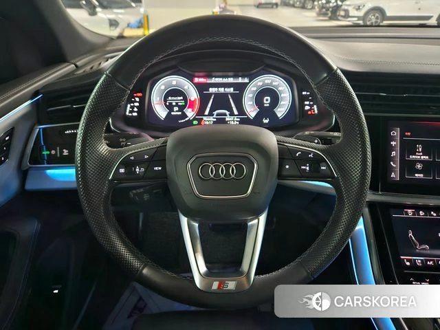 Audi Q8 (4M) 2021 Серый из Кореи, фото 3