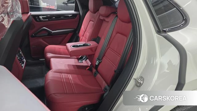 Porsche Cayenne (PO536) 2023 Серебристо-серый из Кореи, фото 3