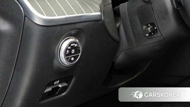 Mercedes-Benz C-Class W206 2024 Черный из Кореи, фото 3