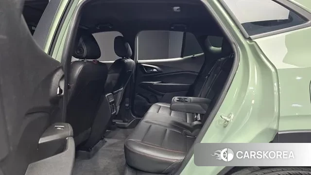 Chevrolet (GM Daewoo) Trax Crossover 2023 Цвет галактики из Кореи, фото 3