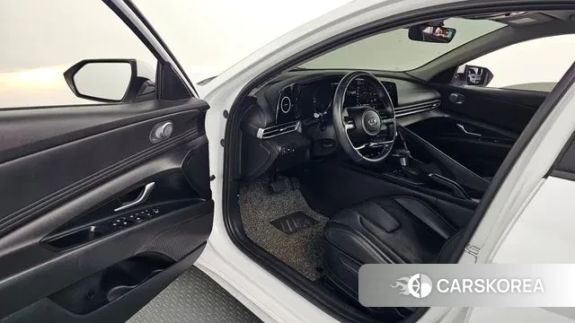 Hyundai Avante (CN7) 2021 Белый из Кореи, фото 3