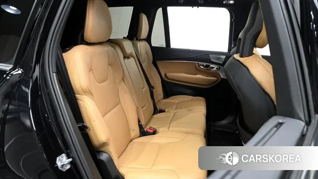 Volvo XC90 second Generation 2021 Черный из Кореи, фото 3