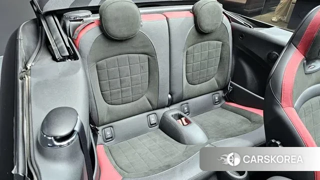 Mini Cooper S Convertible 2019 Черный из Кореи, фото 3