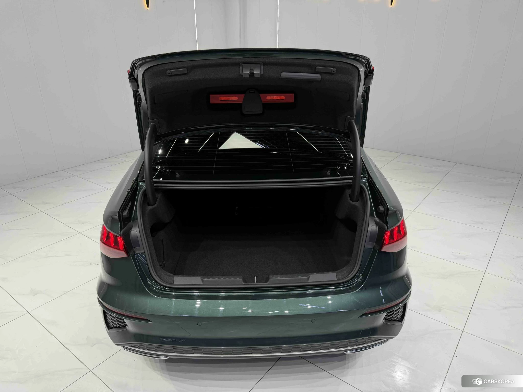 Audi A3 2022 Зеленый из Китая, фото 3