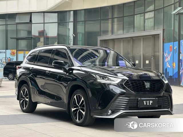 Toyota Crown Lufang 2023 Черный из Китая, фото 3
