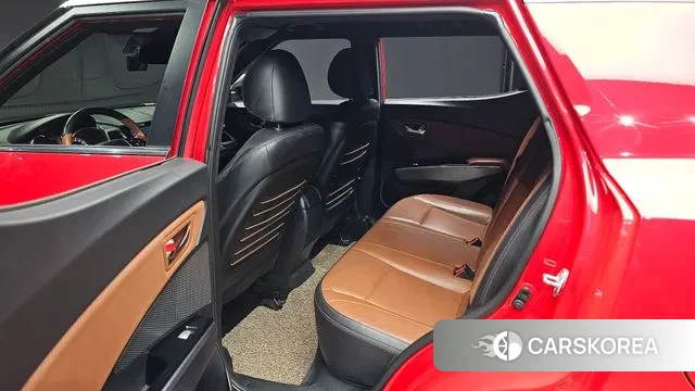 Ssangyong Tivoli Armor 2018 Красный из Кореи, фото 3