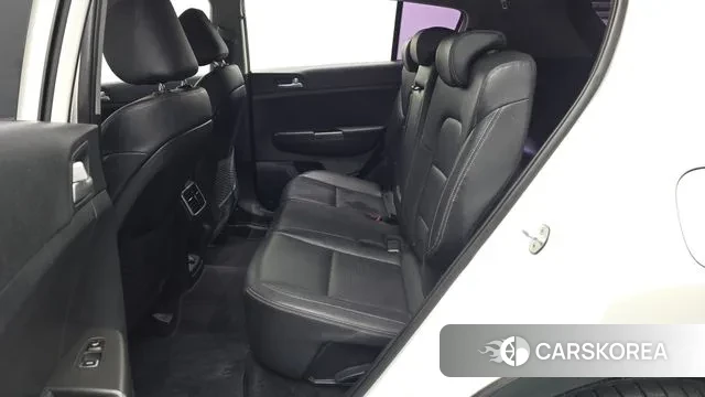 Kia Sportage The Bold 2018 Белый из Кореи, фото 3