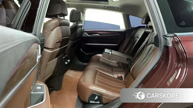 BMW 6 Series GT (G32) 2019 Коричневый из Кореи, фото 3