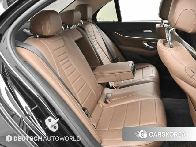 Mercedes-Benz E-Class W213 2019 Черный из Кореи, фото 3