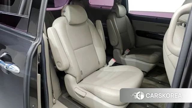 Kia The New Carnival 2020 Серый из Кореи, фото 3