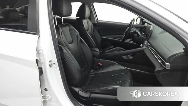 Hyundai Avante (CN7) 2021 Белый из Кореи, фото 3