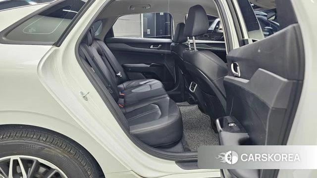 Kia K5 3rd generation 2023 Белый из Кореи, фото 3