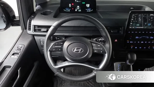 Hyundai Staria 2025 Черный из Кореи, фото 3