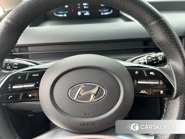 Hyundai Staria 2023 Черный из Кореи, фото 3