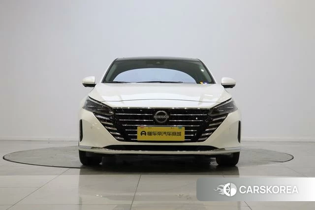 Nissan Teana 2023 Белый из Китая, фото 3