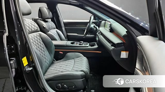 Genesis G90 (RS4) 2024 Черный из Кореи, фото 3