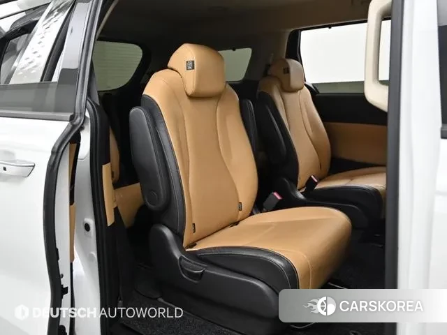Kia Carnival 4th generation 2023 Белый из Кореи, фото 3