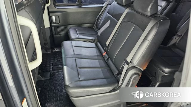 Hyundai Staria 2023 Серый из Кореи, фото 3