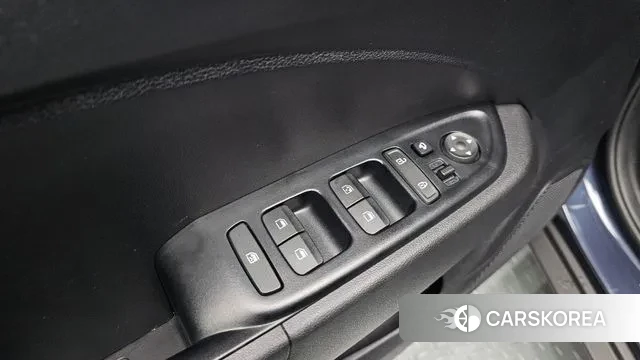 Hyundai Venue 2019 Синий из Кореи, фото 3