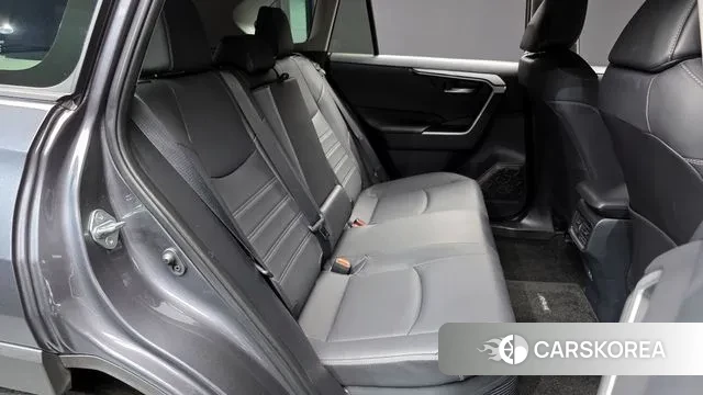 Toyota RAV4 5th Generation 2024 Серый из Кореи, фото 3