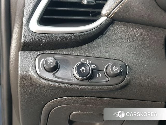 Chevrolet (GM Daewoo) The New Trax 2019 Синий из Кореи, фото 3