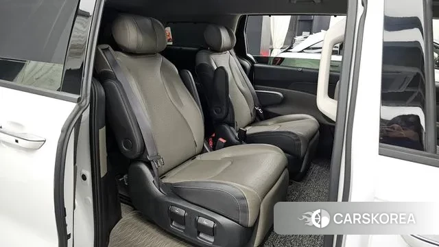 Kia The New Carnival 4th Generation 2024 Белый из Кореи, фото 3