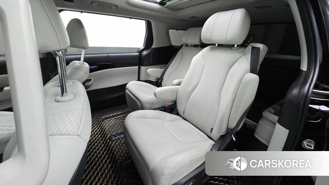 Kia Carnival 4th generation 2023 Черный из Кореи, фото 3