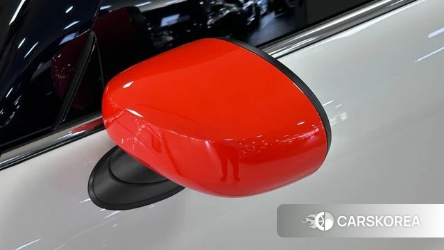 Mini Cooper S Convertible 2024 Белый из Кореи, фото 3