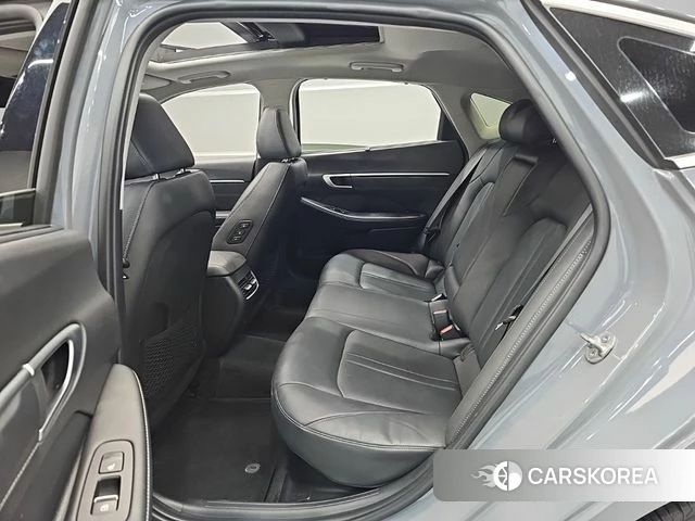 Hyundai Sonata D Edge Hybrid (DN8) 2024 Цвет галактики из Кореи, фото 3
