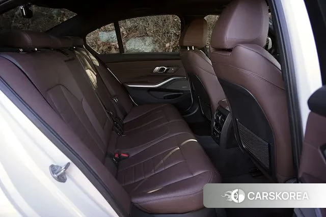 BMW 3 Series (G20) 2019 Белый из Кореи, фото 3