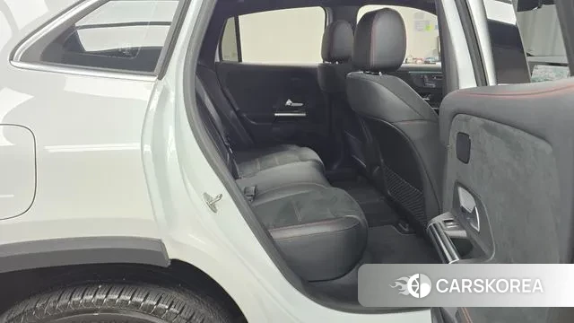 Mercedes-Benz EQA H243 2022 Белый из Кореи, фото 3