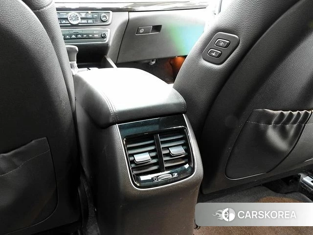 Kia Come New K7 2018 Белый из Кореи, фото 3