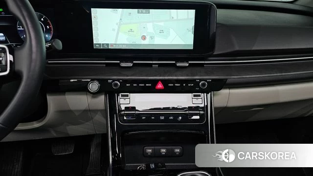 Kia Carnival 4th generation 2023 Белый из Кореи, фото 3