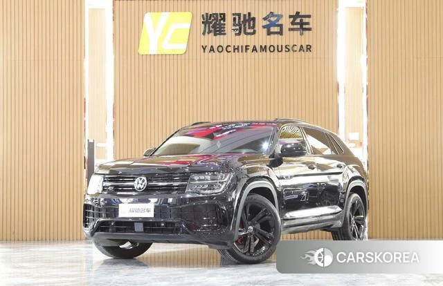 Volkswagen Tourang 2024 Черный из Китая, фото 3