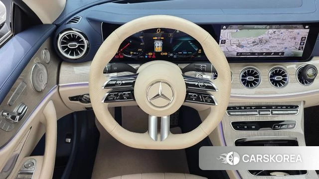 Mercedes-Benz E-Class W213 2023 Белый из Кореи, фото 3