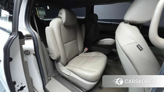 Kia The New Carnival 2019 Белый из Кореи, фото 3
