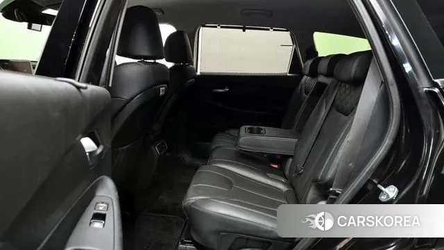 Hyundai The New Santa Fe 2023 Черный из Кореи, фото 3