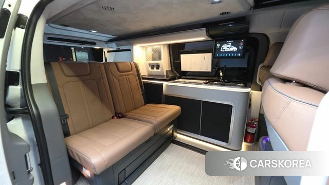 Hyundai Staria 2024 Белый из Кореи, фото 3