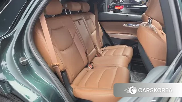 Genesis GV70 2021 Темно-зеленый из Кореи, фото 3