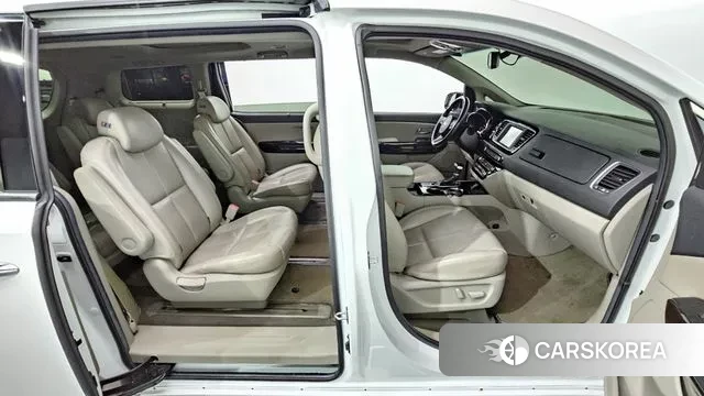 Kia The New Carnival 2020 Белый из Кореи, фото 3